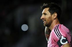 亿德体育官网 -F1科拉平托：我想要(yào)见梅西！但希望自然(rán)，而不是搞营销！